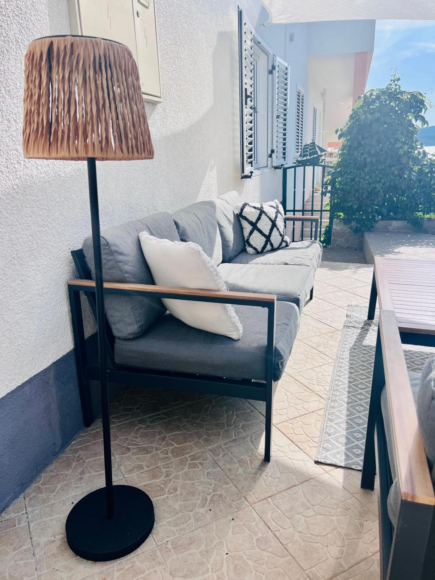 Apartmani-okrug Gornji-ciovo Appartamento *